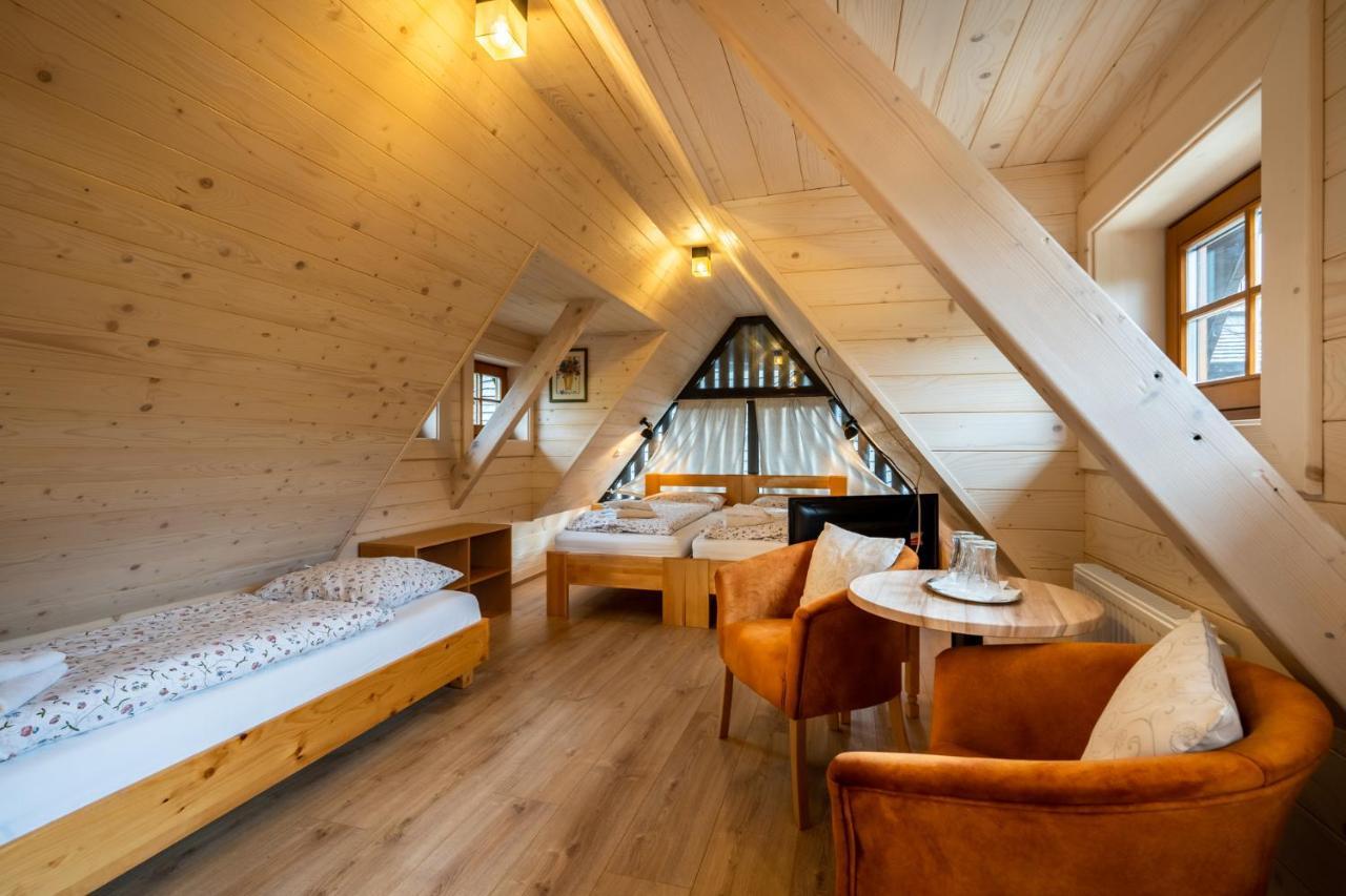Wellness Rezort Janosikov Dvor Zázrivá 外观 照片