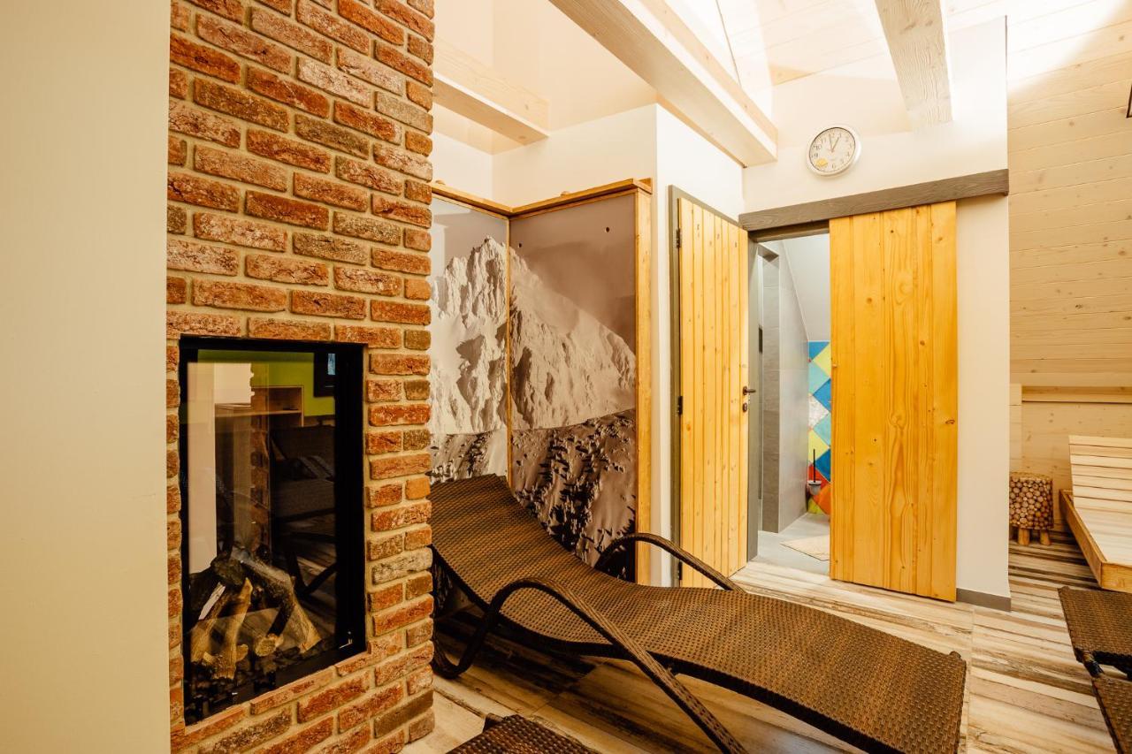 Wellness Rezort Janosikov Dvor Zázrivá 外观 照片