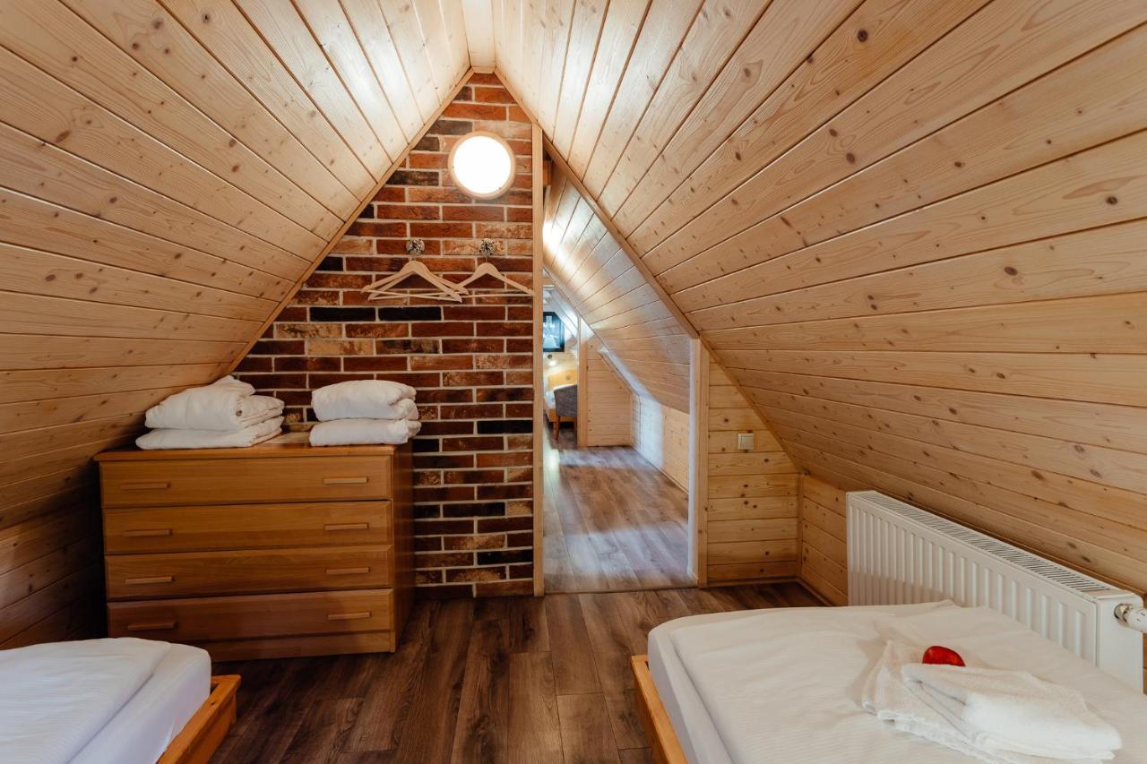 Wellness Rezort Janosikov Dvor Zázrivá 外观 照片