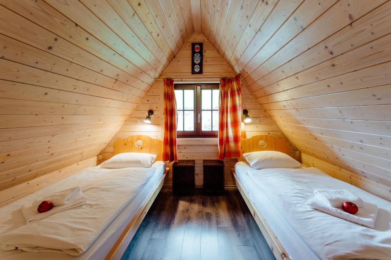 Wellness Rezort Janosikov Dvor Zázrivá 外观 照片
