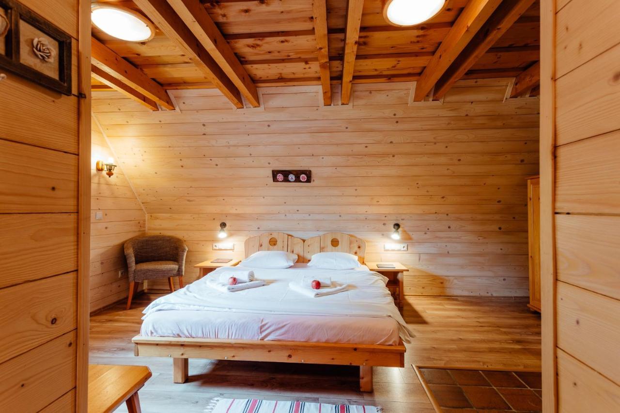 Wellness Rezort Janosikov Dvor Zázrivá 外观 照片