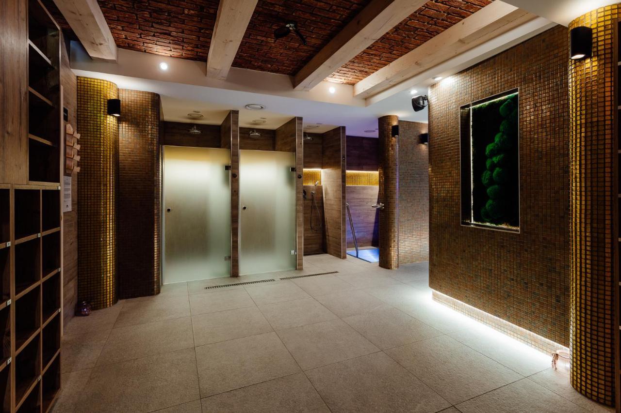 Wellness Rezort Janosikov Dvor Zázrivá 外观 照片