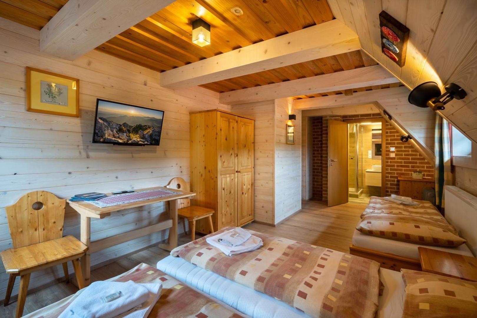 Wellness Rezort Janosikov Dvor Zázrivá 外观 照片